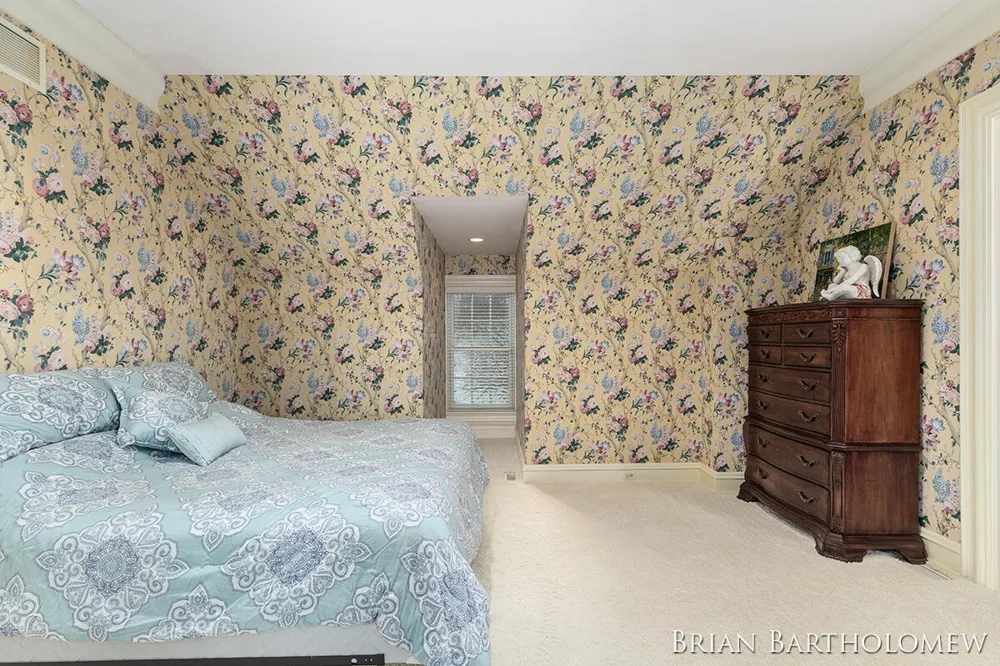 560 Saddlebrook Drive NE Ada, MI 49301