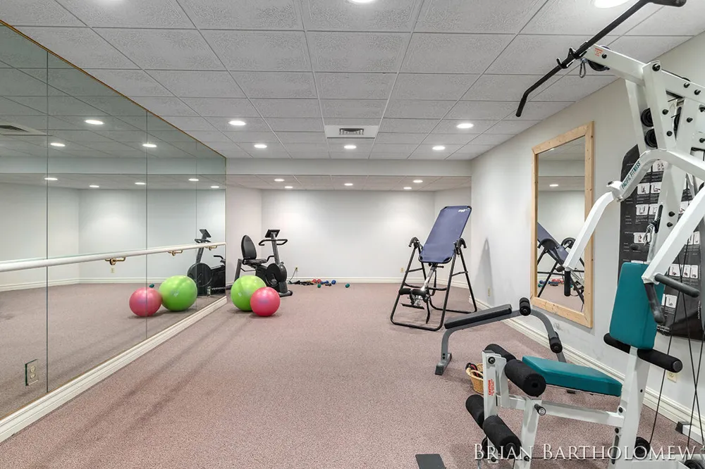 560 Saddlebrook Drive NE Ada, MI 49301