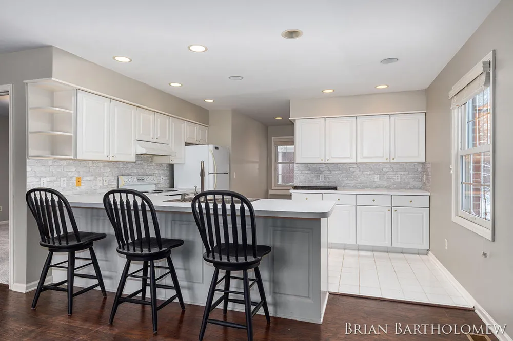 560 Saddlebrook Drive NE Ada, MI 49301