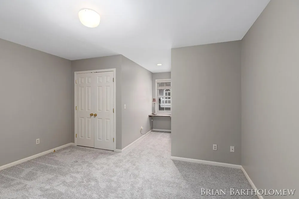 560 Saddlebrook Drive NE Ada, MI 49301