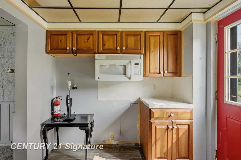 3865 Old King Road Bridgeport Charter Township, MI 48601