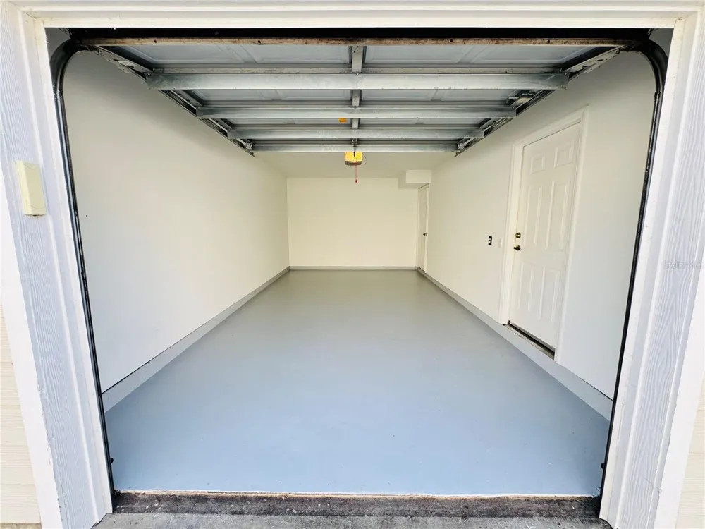 233 SOUTHERN PECAN CIRCLE #101 Winter Garden, FL 34787
