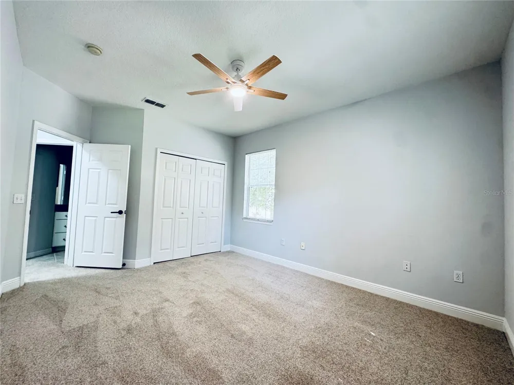 233 SOUTHERN PECAN CIRCLE #101 Winter Garden, FL 34787