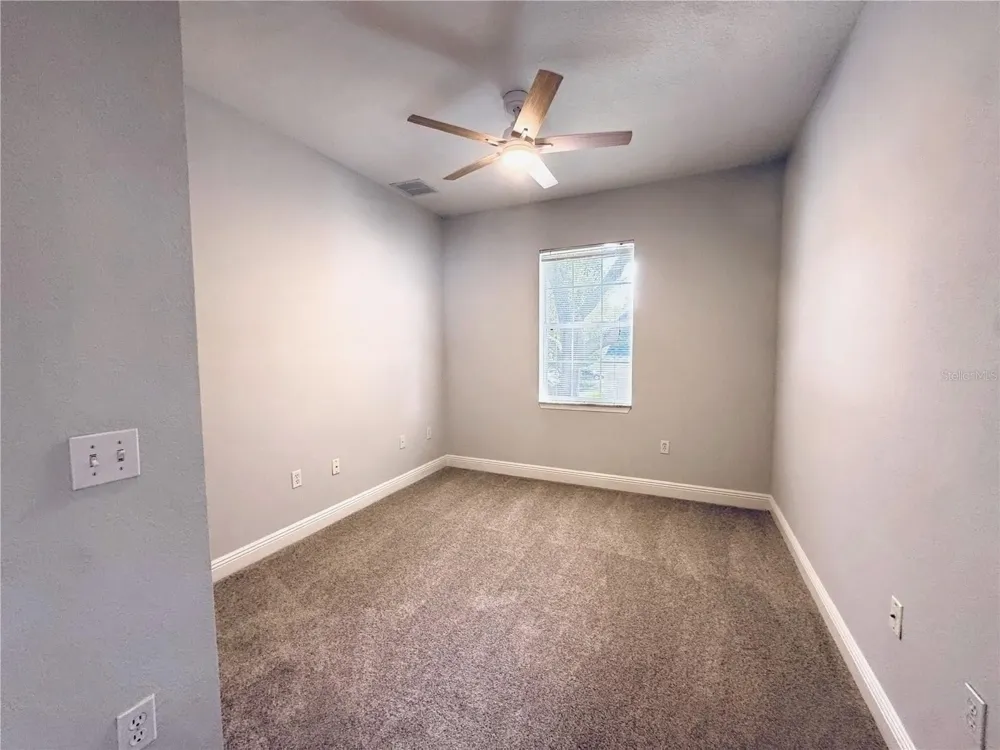 233 SOUTHERN PECAN CIRCLE #101 Winter Garden, FL 34787