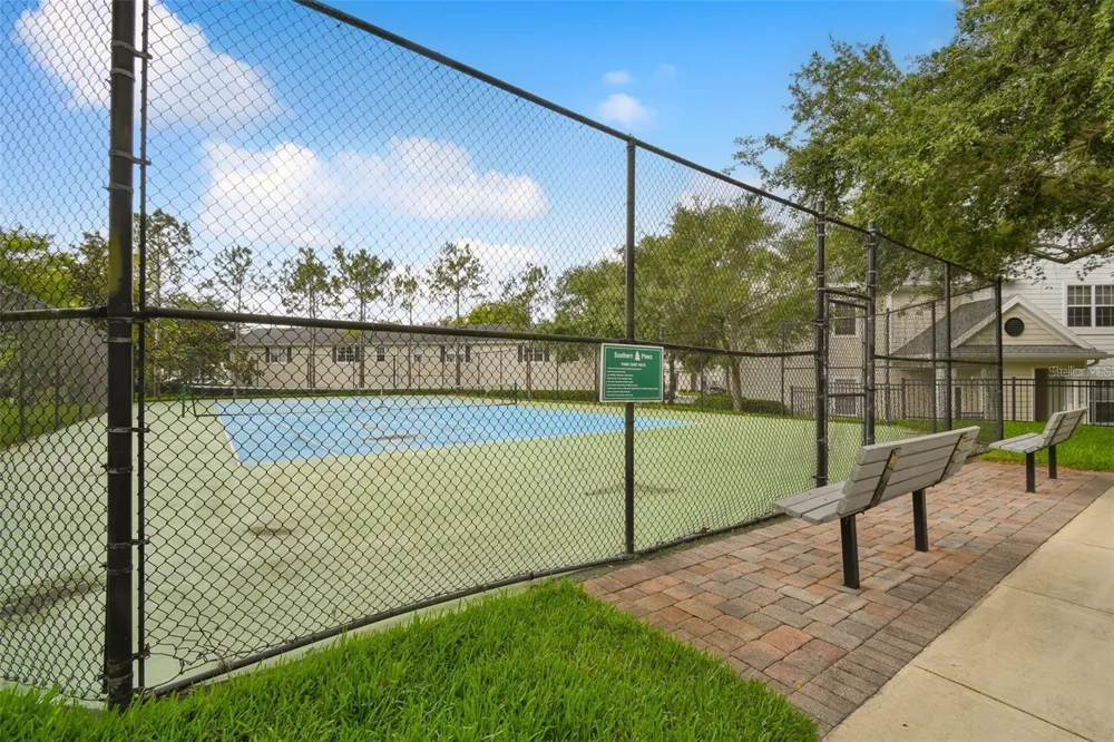 233 SOUTHERN PECAN CIRCLE #101 Winter Garden, FL 34787