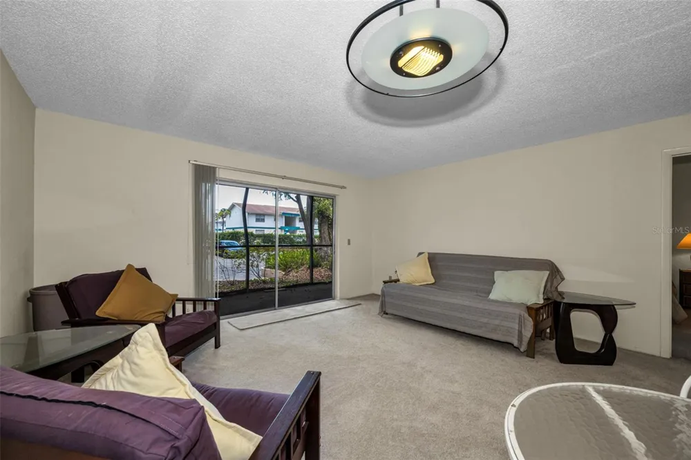 4411 SHADY TERRACE LANE #115 Tampa, FL 33613