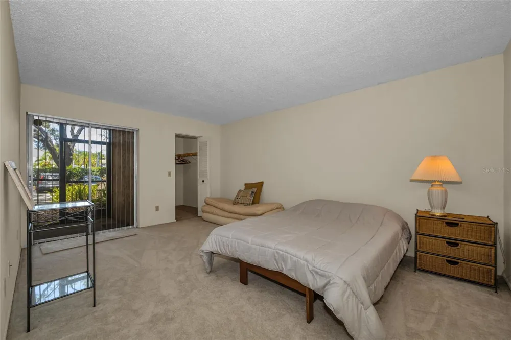 4411 SHADY TERRACE LANE #115 Tampa, FL 33613