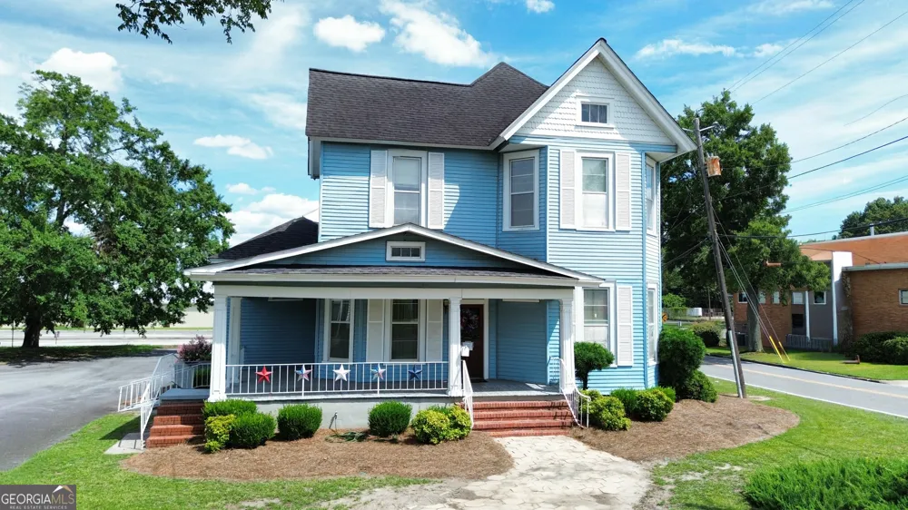 526 Academy AVE Dublin, GA 31021