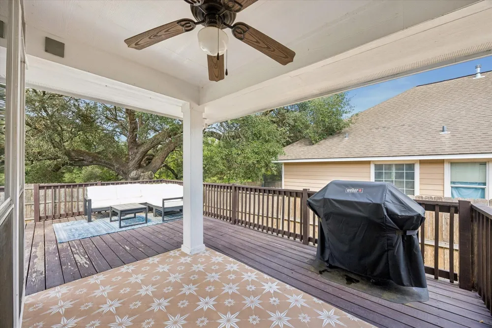 1407 Summer Court Brenham, TX 77833