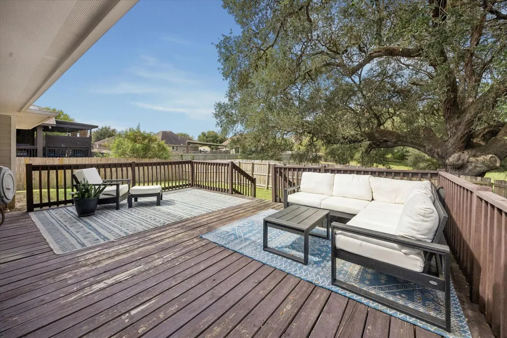 1407 Summer Court Brenham, TX 77833
