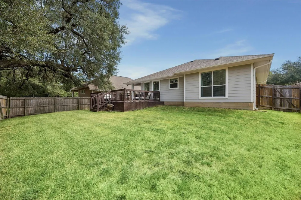1407 Summer Court Brenham, TX 77833