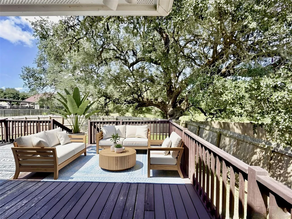 1407 Summer Court Brenham, TX 77833