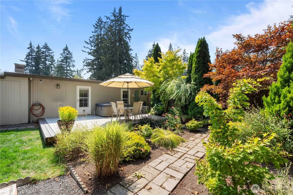 3415 99th Ave E #D Edgewood, WA 98371