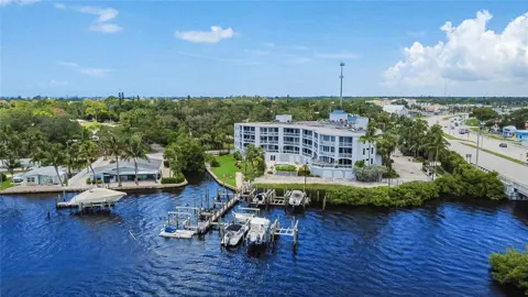 516 TAMIAMI TRAIL S #306