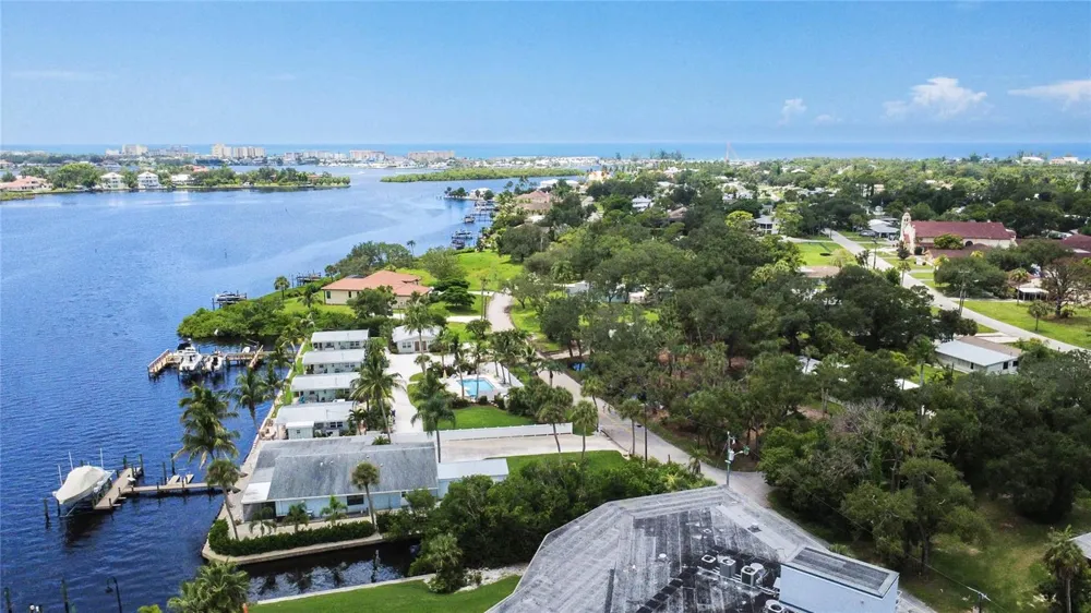 516 TAMIAMI TRAIL S #306 Nokomis, FL 34275