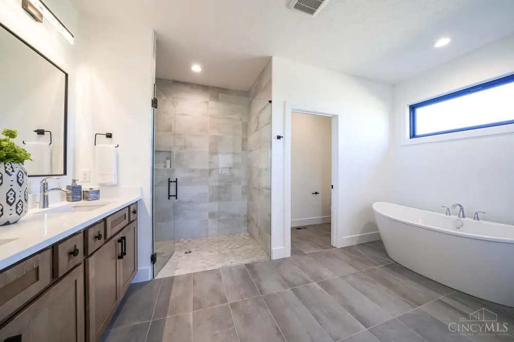 1214 Normandy Rue Clearcreek, OH 45458