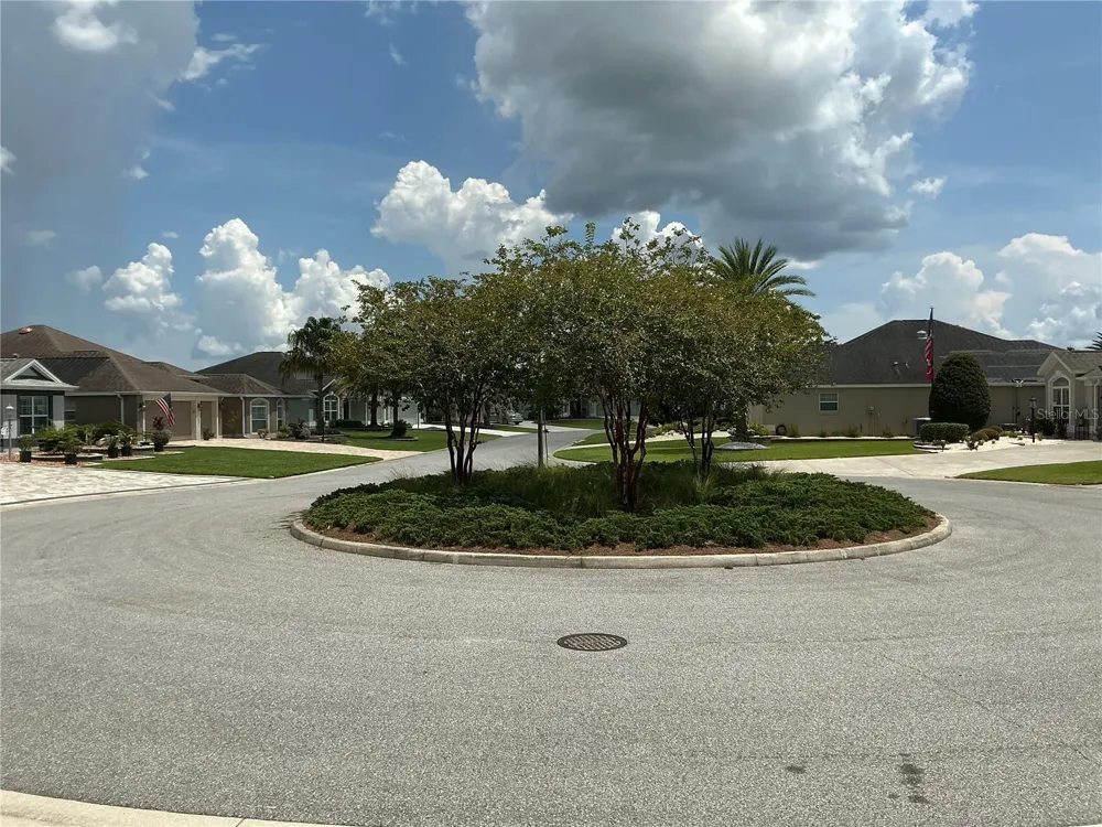 2841 APACHE COURT The Villages, FL 32163