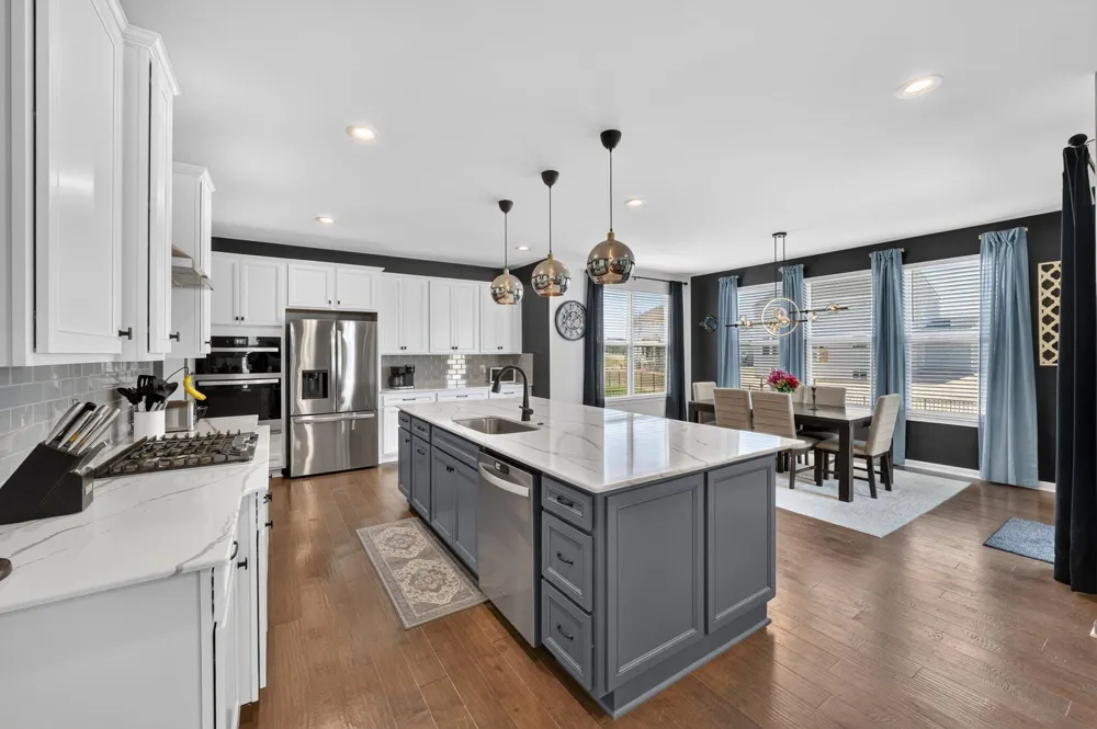 51681 Maple Leaf Drive Unknown, MI 48042
