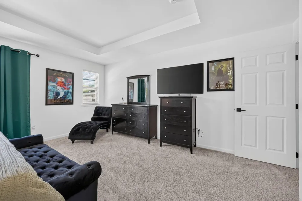51681 Maple Leaf Drive Unknown, MI 48042