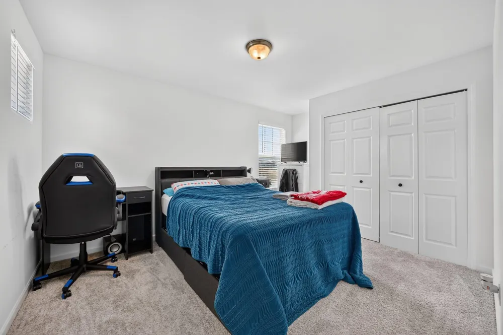51681 Maple Leaf Drive Unknown, MI 48042