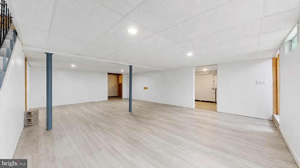 1659 E WALNUT ROAD Vineland, NJ 08361