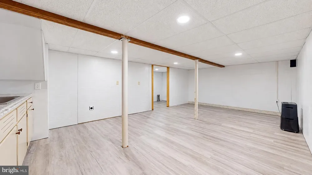 1659 E WALNUT ROAD Vineland, NJ 08361