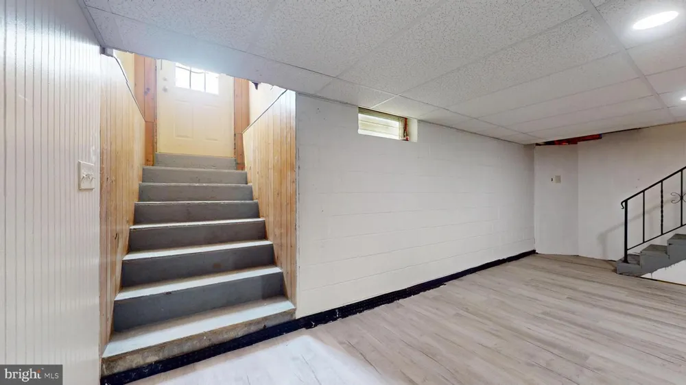 1659 E WALNUT ROAD Vineland, NJ 08361