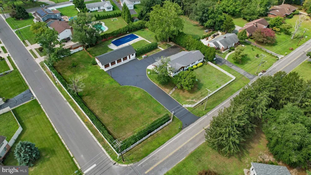 1659 E WALNUT ROAD Vineland, NJ 08361
