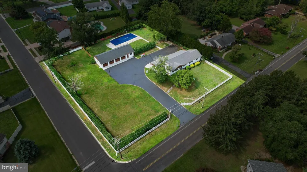 1659 E WALNUT ROAD Vineland, NJ 08361