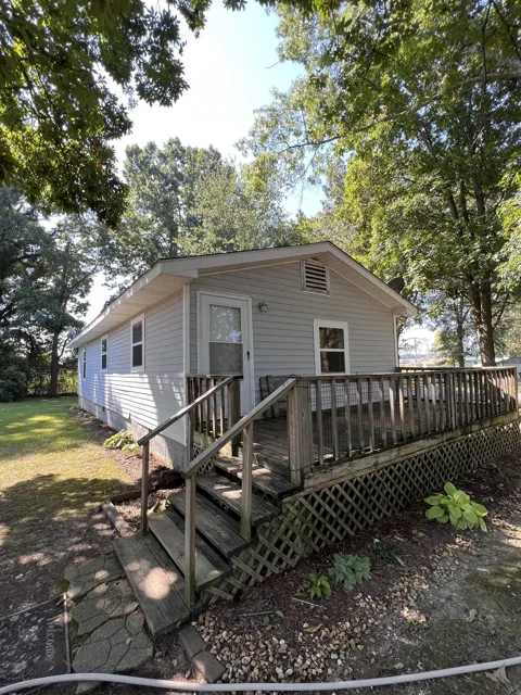 100 Ann St