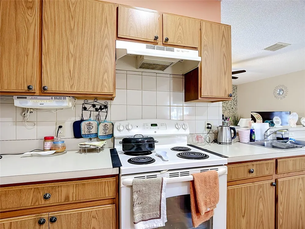 1014 DEDDINGTON PLACE Kissimmee, FL 34758