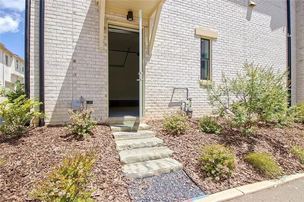 240 Rolison Way Fayetteville, GA 30214