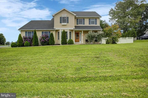 631 ERIC DRIVE