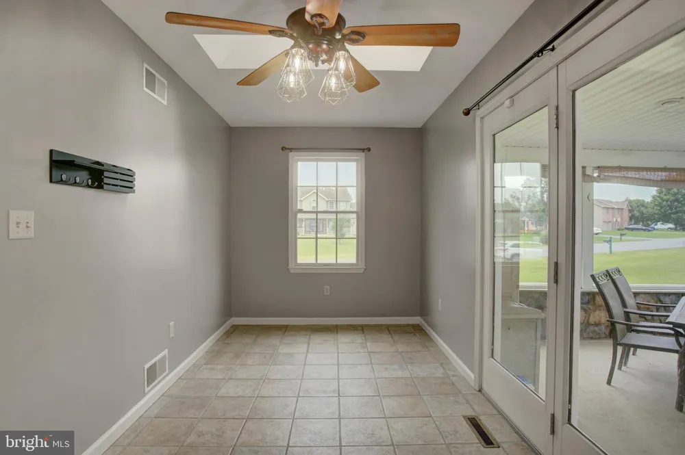 631 ERIC DRIVE Shippensburg, PA 17257