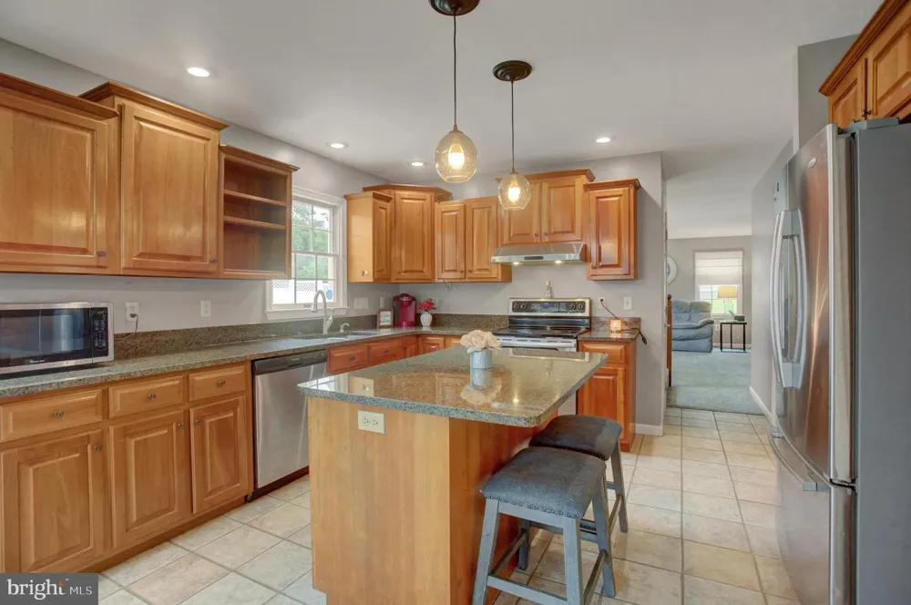631 ERIC DRIVE Shippensburg, PA 17257