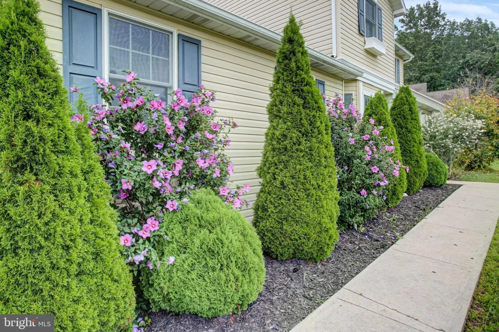 631 ERIC DRIVE Shippensburg, PA 17257