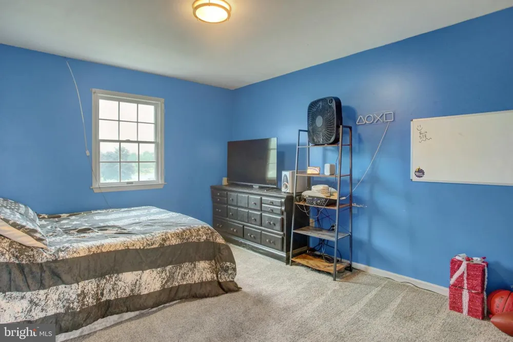 631 ERIC DRIVE Shippensburg, PA 17257