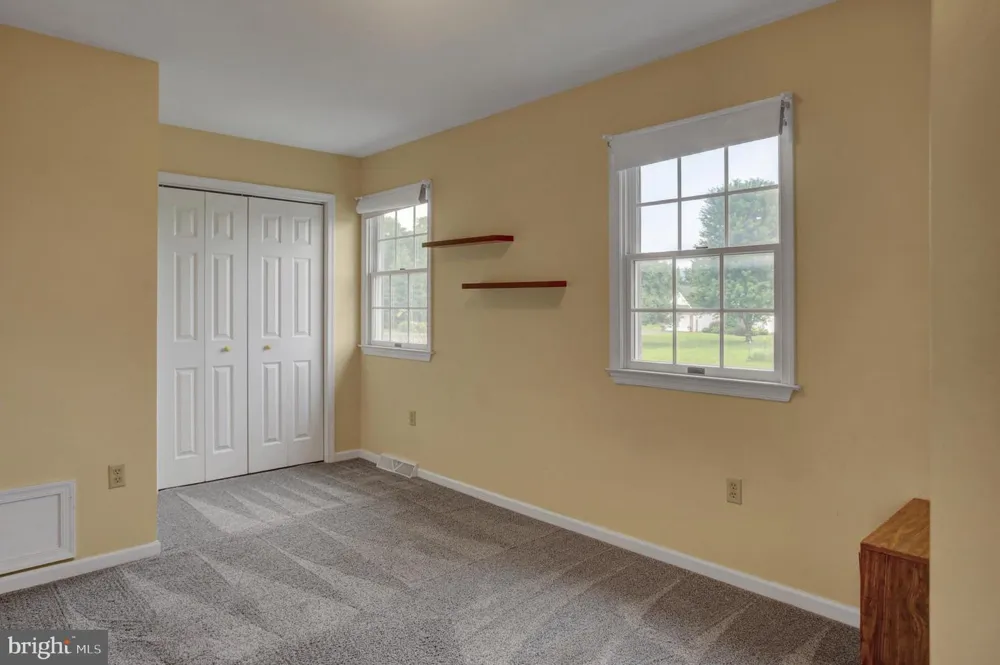 631 ERIC DRIVE Shippensburg, PA 17257