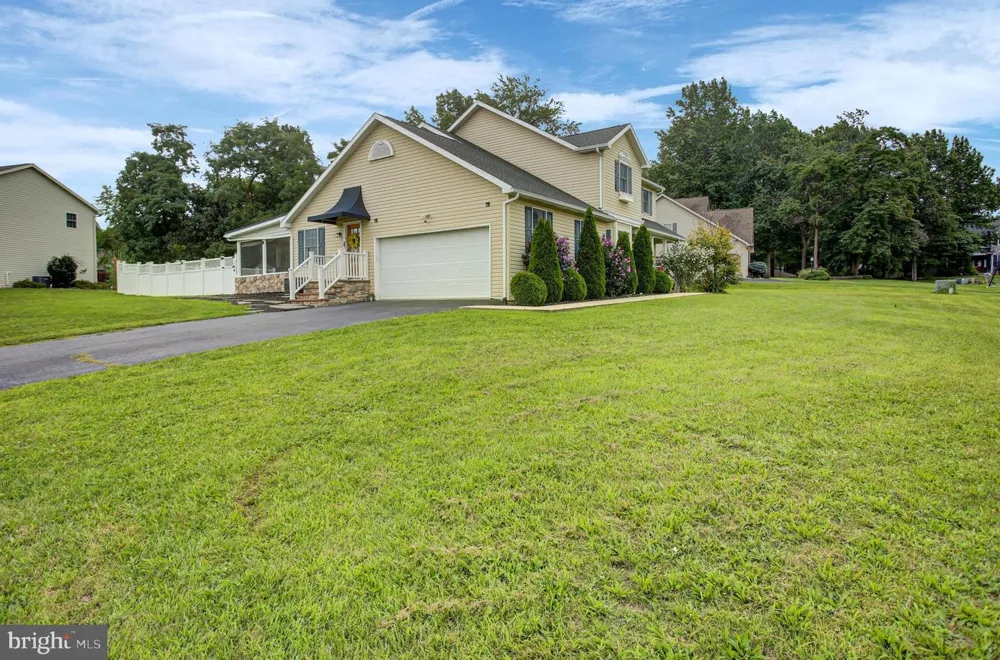 631 ERIC DRIVE Shippensburg, PA 17257