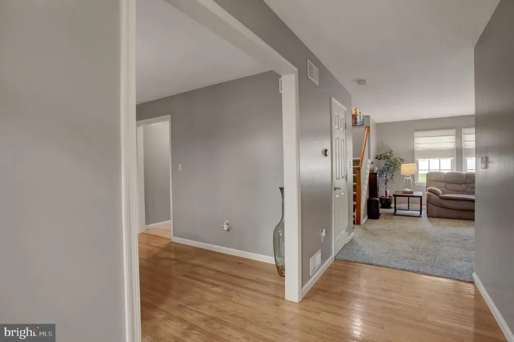 631 ERIC DRIVE Shippensburg, PA 17257