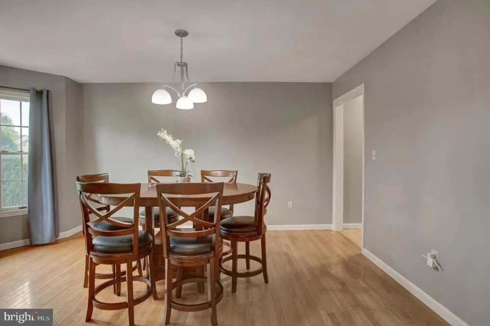631 ERIC DRIVE Shippensburg, PA 17257