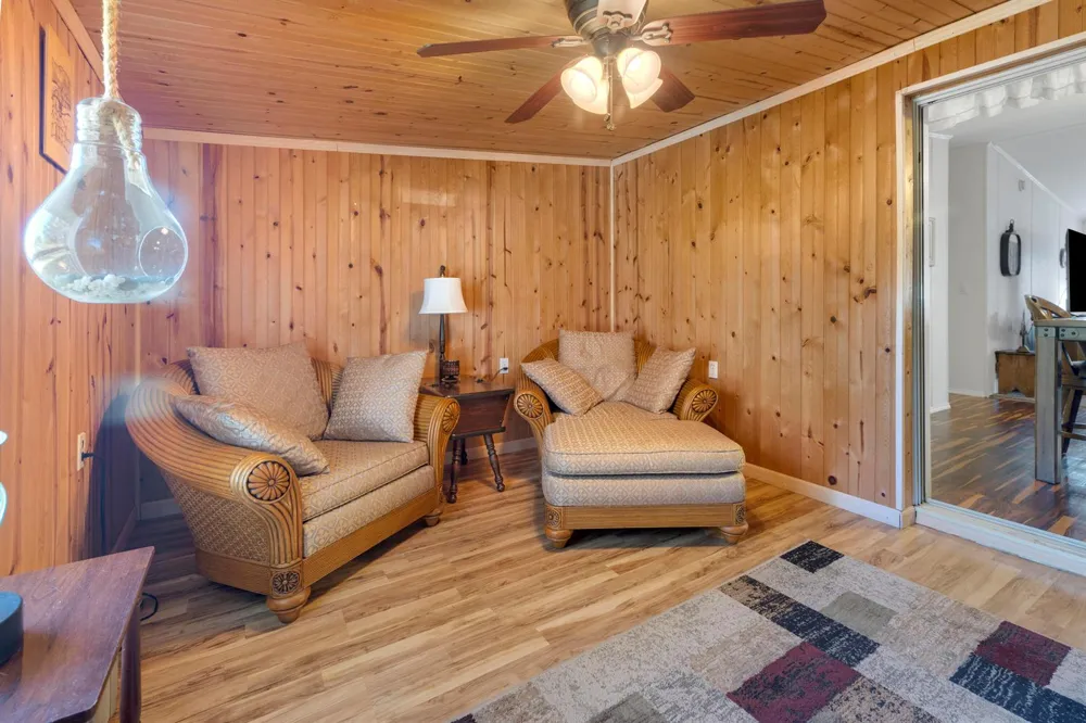 1221 CHOBEE STREET Okeechobee, FL 34974