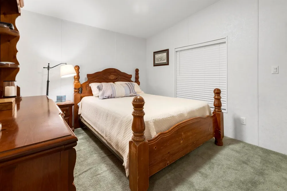 1221 CHOBEE STREET Okeechobee, FL 34974