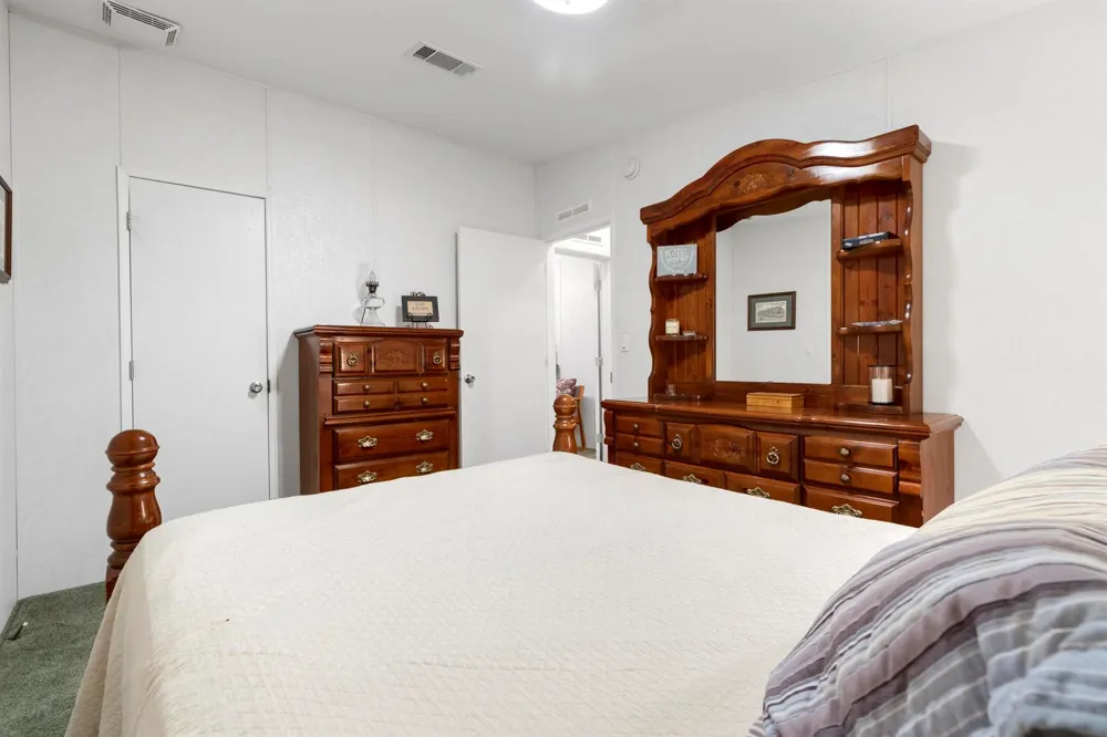 1221 CHOBEE STREET Okeechobee, FL 34974