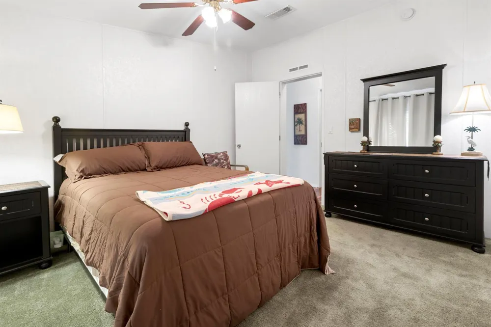 1221 CHOBEE STREET Okeechobee, FL 34974