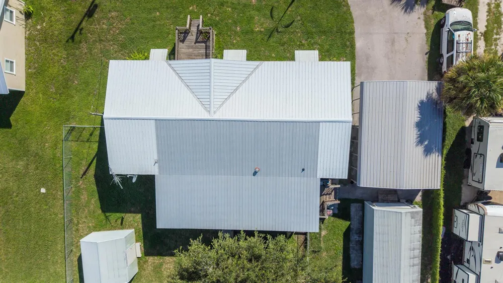 1221 CHOBEE STREET Okeechobee, FL 34974