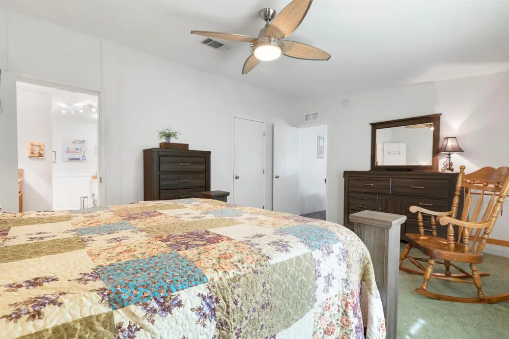 1221 CHOBEE STREET Okeechobee, FL 34974