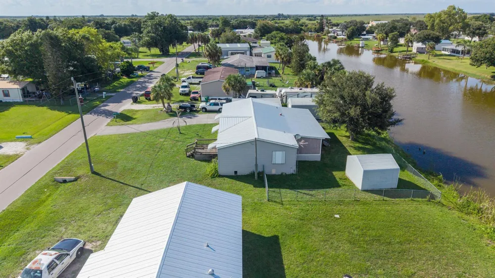 1221 CHOBEE STREET Okeechobee, FL 34974