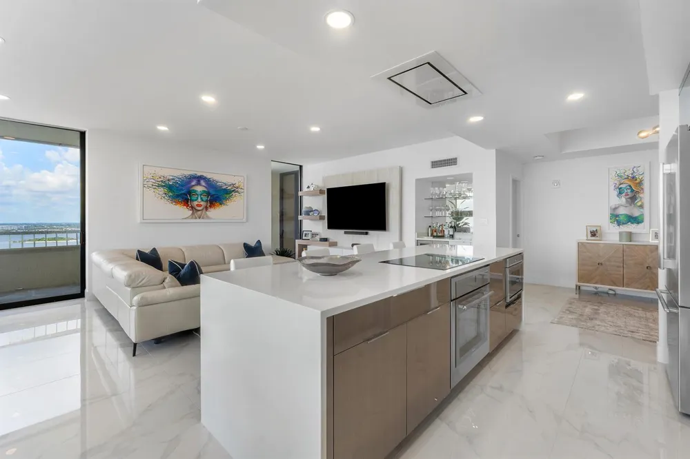 5280 OCEAN DRIVE #16E Singer Island, FL 33404