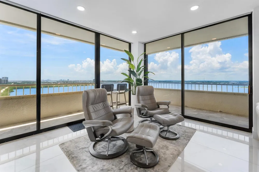 5280 OCEAN DRIVE #16E Singer Island, FL 33404